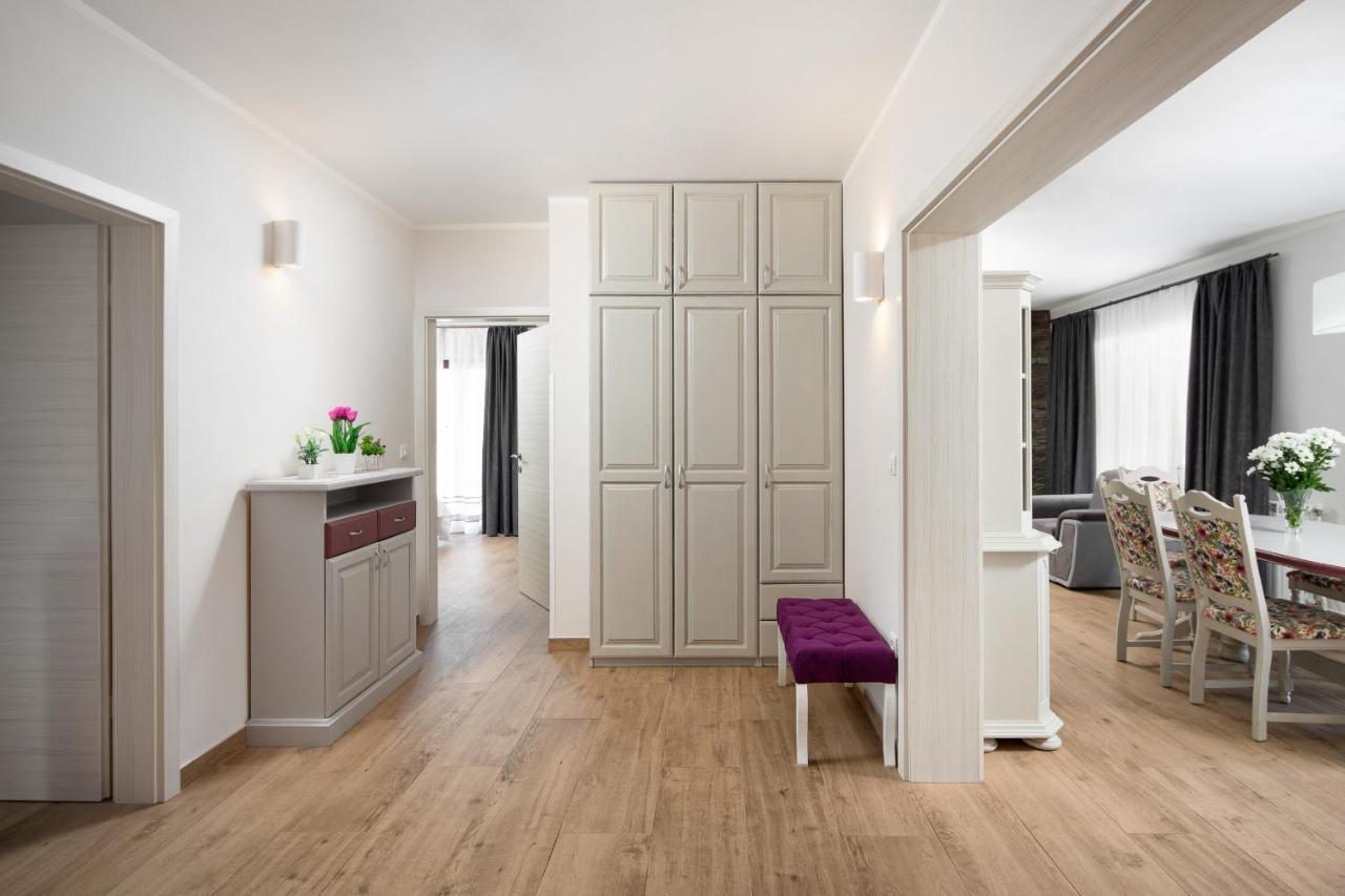 Villa Vesna With Sauna, Hot Tub Potpican Екстер'єр фото