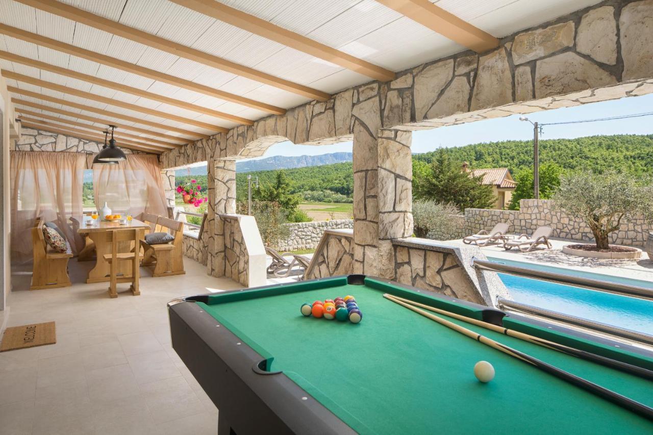 Villa Vesna With Sauna, Hot Tub Potpican Екстер'єр фото
